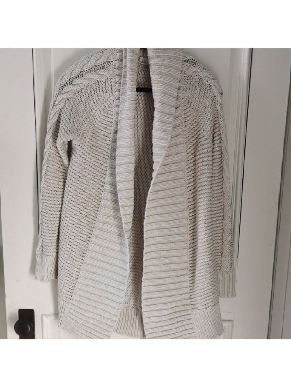 Womens GAP open front vintage chunky knit oatmeal shawl collar cardigan. Size M